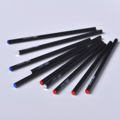 ołówek z kryształkiem