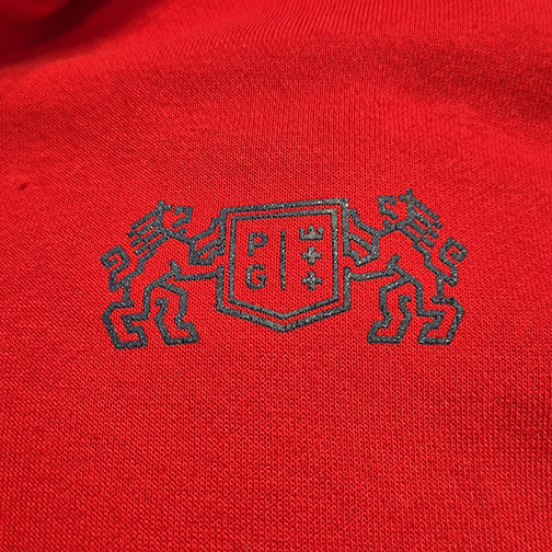 zipped sweatshirt