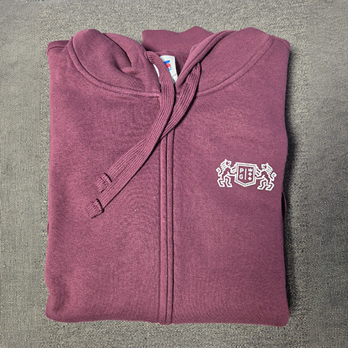 zipped sweatshirt
