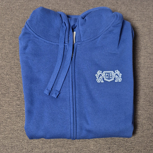 zipped sweatshirt