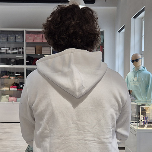 zipped sweatshirt