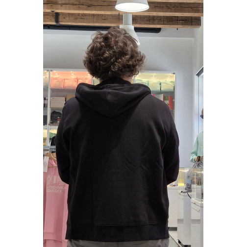 zipped sweatshirt