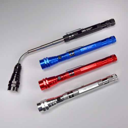 telescopic flashlight